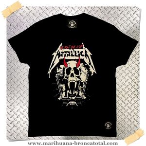 camiseta_metallica_vampiro